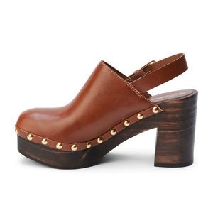 Gorgeous clogs - Matisse Liberty Clog in Tan, size 7 NWB
